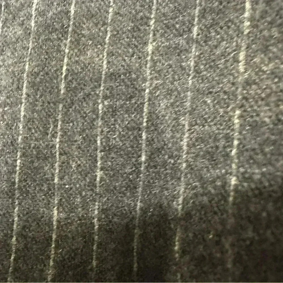 J. McLaughlin woman’s wool dark grey pinstripe dress pants size 4 - Picture 6 of 8